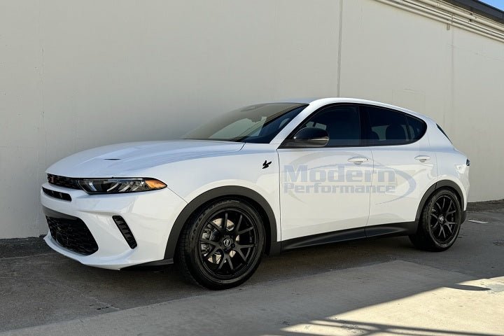 Mopar OEM Black Hornet Fender badge set 23-24 Hornet